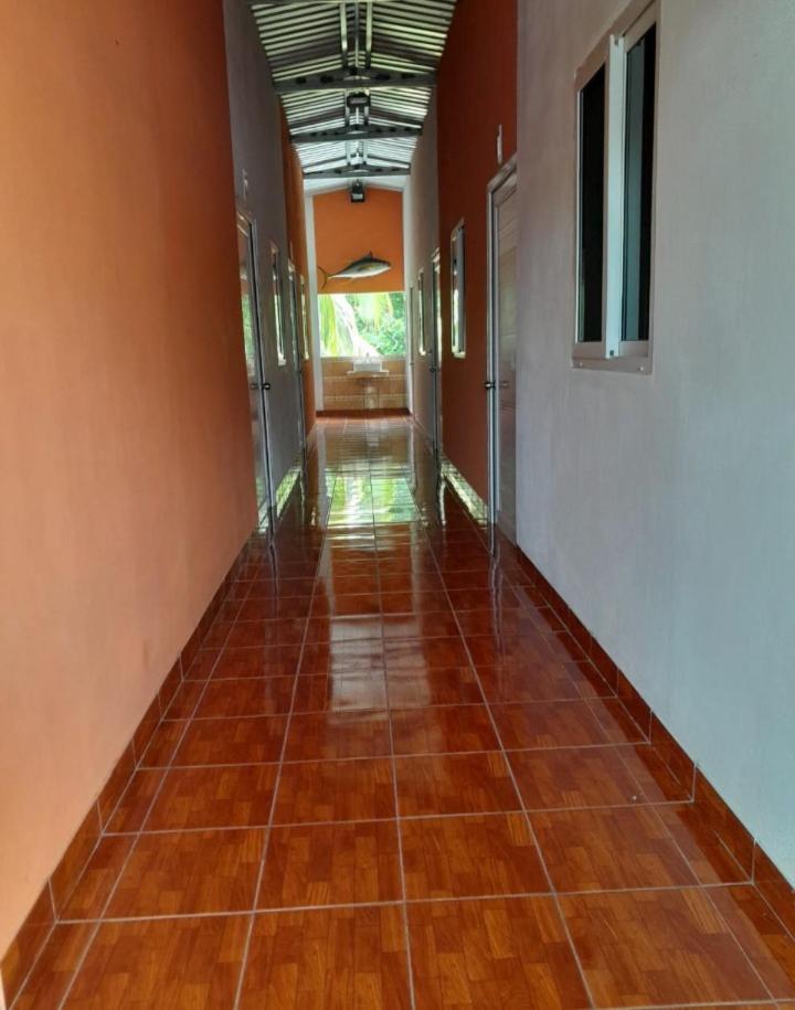 Hotel El Pez Dorado Río Dulce Exterior foto